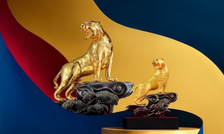 Loạt sản phẩm vàng độc lạ trong ngày vía Thần Tài