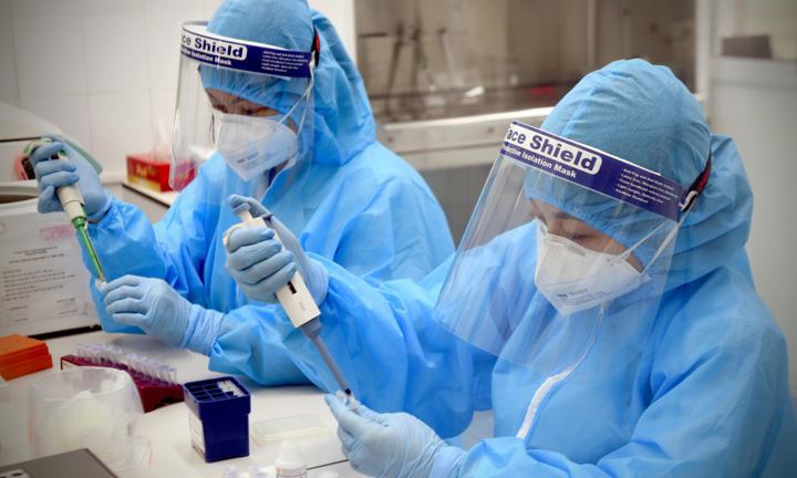 Thêm 27.311 ca COVID-19