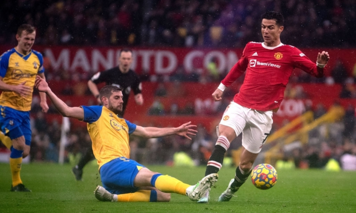 HLV Rangnick không cứu được Man Utd