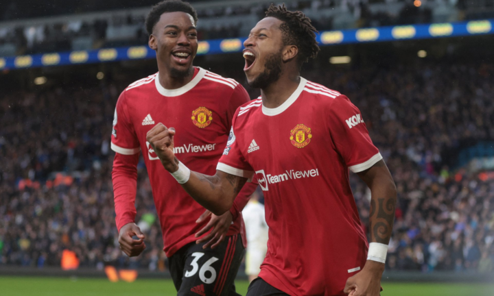 Trực tiếp bóng đá Leeds 2-4 Man Utd: Mưa bàn thắng