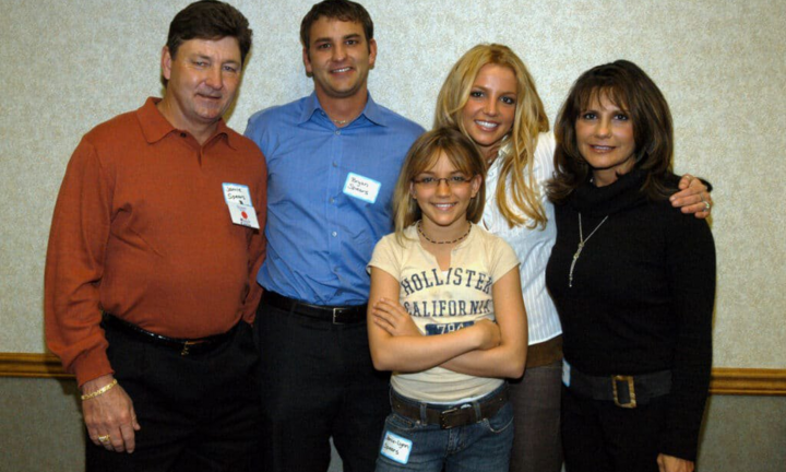 Britney Spears được trả 15 triệu USD để ra mắt hồi ký