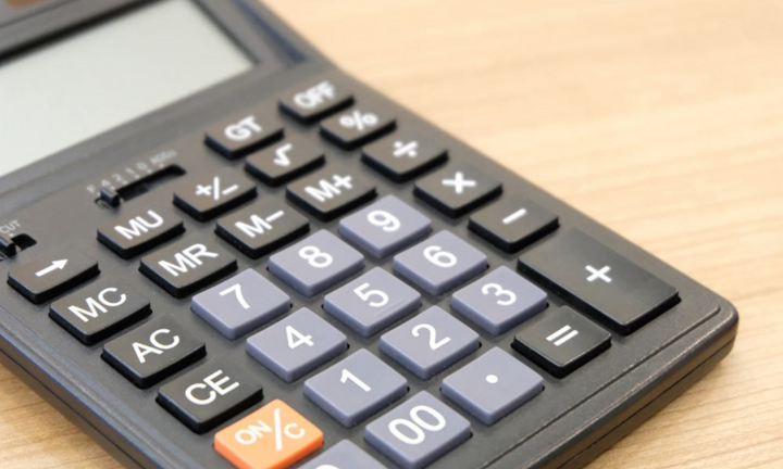 Dưới một phút bạn có làm được bài toán này?