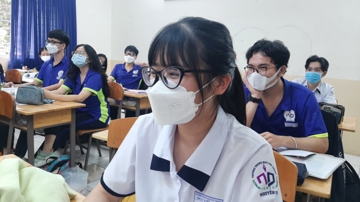 TP.HCM đề xuất học sinh F1 xét nghiệm nhanh âm tính tại nhà được trở lại trường