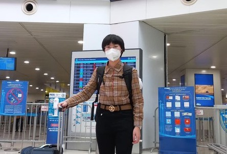 Nữ quán quân Olympia Nguyễn Thị Thu Hằng lên đường du học Australia