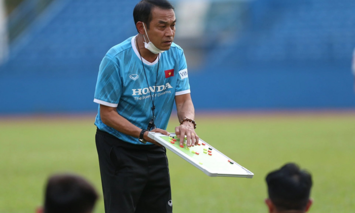 HLV Đinh Thế Nam mắc COVID-19