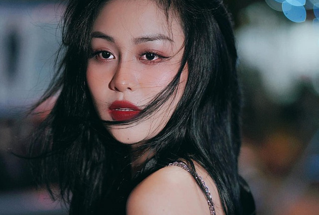 Nhan sắc gây bất ngờ của dàn gái quê phim ‘Lối về miền hoa’