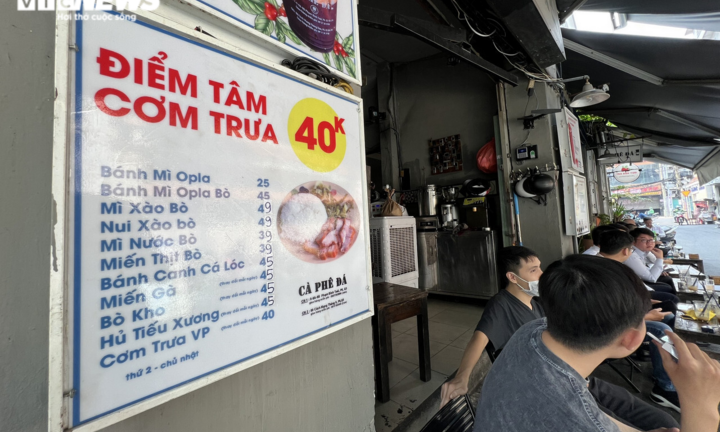 TP.HCM: Giá xăng, gas tăng chóng mặt, nhiều chủ quán ăn uống 'rớt nước mắt'