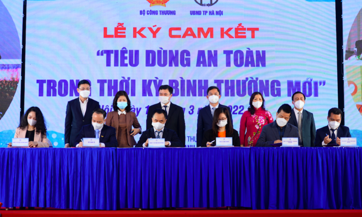 Tiêu dùng an toàn trong thời kỳ bình thường mới: Doanh nghiệp có trách nhiệm gì?