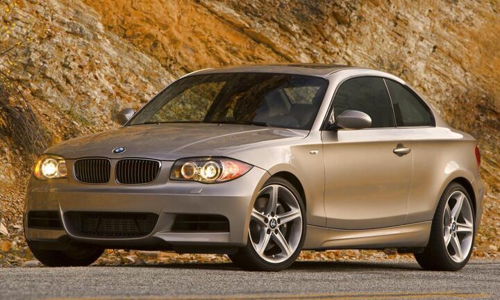 BMW triệu hồi gần 1 triệu xe vì lỗi động cơ tại Mỹ