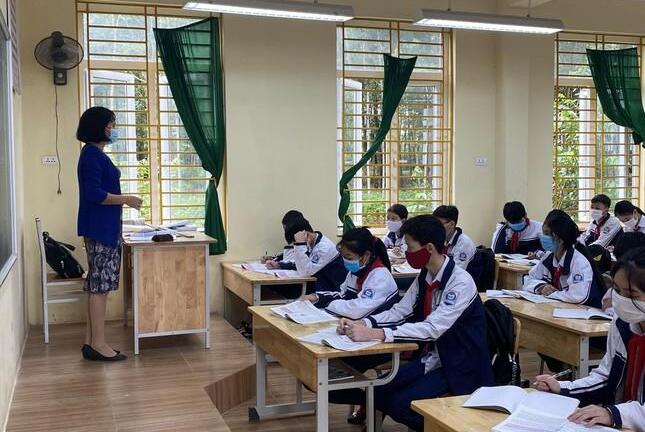 'Sóng' F0 tấn công trường học: Kiểm tra, đánh giá thế nào cho công bằng?