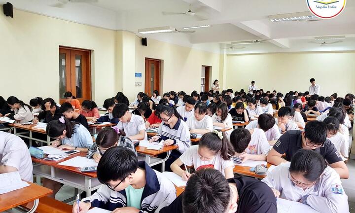 Học sinh lớp 9 được thi thử THPT 2022 miễn phí tại HC Education