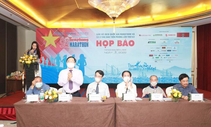 Tiền Phong Marathon 2022: Theo dấu chân huyền thoại