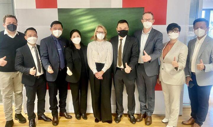 DFL, VFF, VPF ký kết thoả thuận phát triển bóng đá Việt Nam