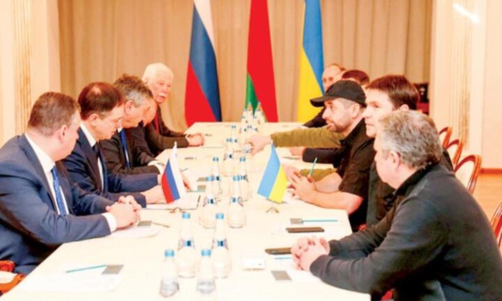 Đàm phán Nga - Ukraine: Kiev đề xuất mô hình phi quân sự Áo, Thụy Điển