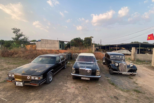 Bộ sưu tập xe cổ ‘độc nhất vô nhị’ tại Đồng Nai