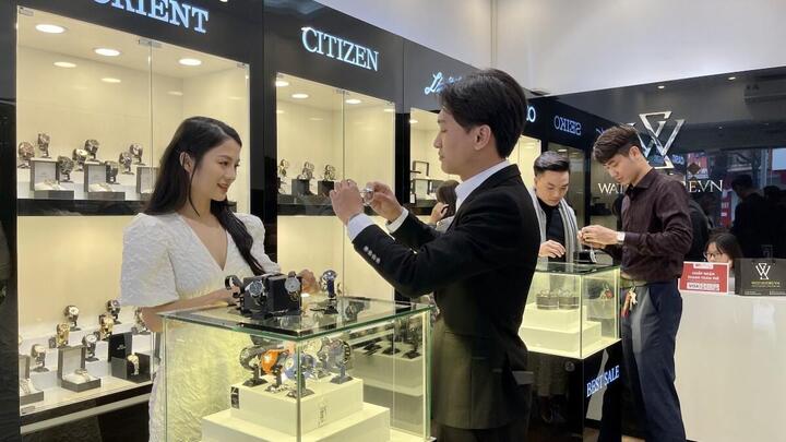 Khám phá WatchStore - Cửa hàng đồng hồ chính hãng chuyên nghiệp 