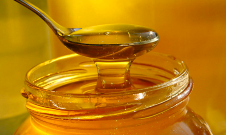 Ho hậu COVID-19: Bác sĩ mách bài thuốc dân gian với 2 thứ dễ kiếm, dùng hiệu quả