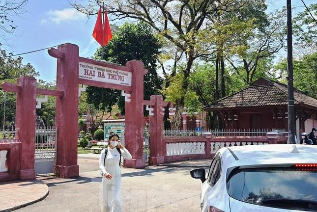 ‘Quên’ chi trả chế độ dạy học sinh khuyết tật: Hiệu trưởng tại Huế nhận sai