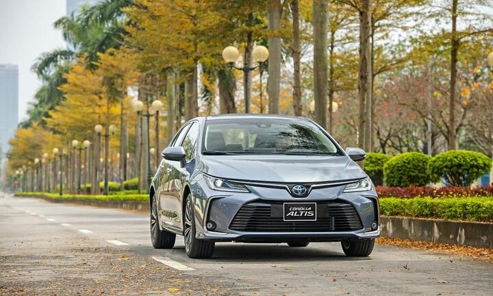 Toyota Corolla Altis 2022: Sedan sang nhất hạng C