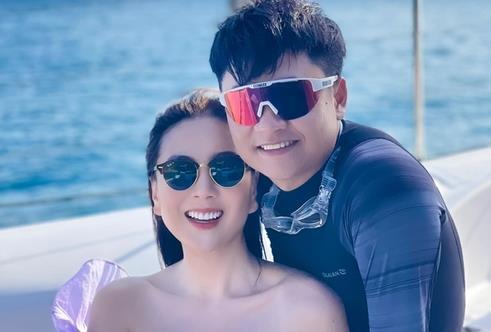 Lần hiếm hoi MC Mai Ngọc khoe ảnh chụp cùng chồng doanh nhân 