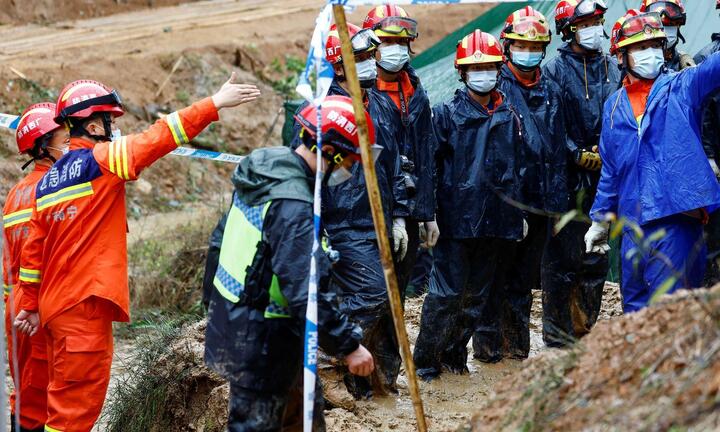 Truyền thông Trung Quốc mâu thuẫn đưa tin về hộp đen thứ hai của máy bay gặp nạn