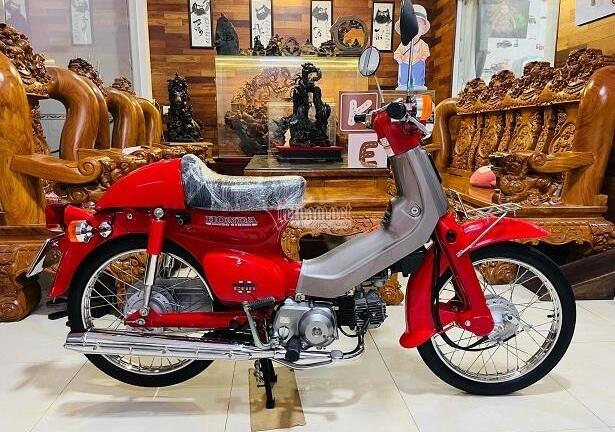 Bất ngờ với số km lăn bánh trên chiếc Cub 50 1997 giá hơn 200 triệu