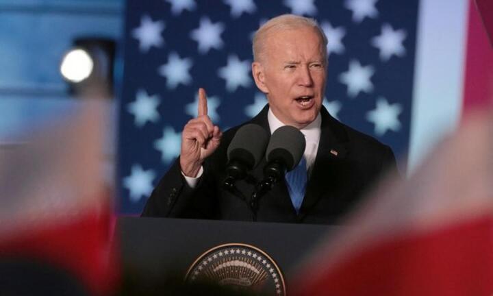 Tổng thống Biden nói không kêu gọi thay đổi chế độ ở Nga