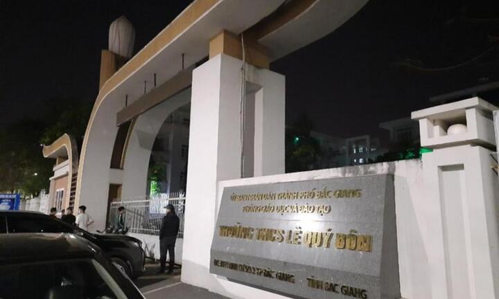 Điều tra vụ nam giáo viên chết trong tư thế treo cổ tại trường học ở Bắc Giang