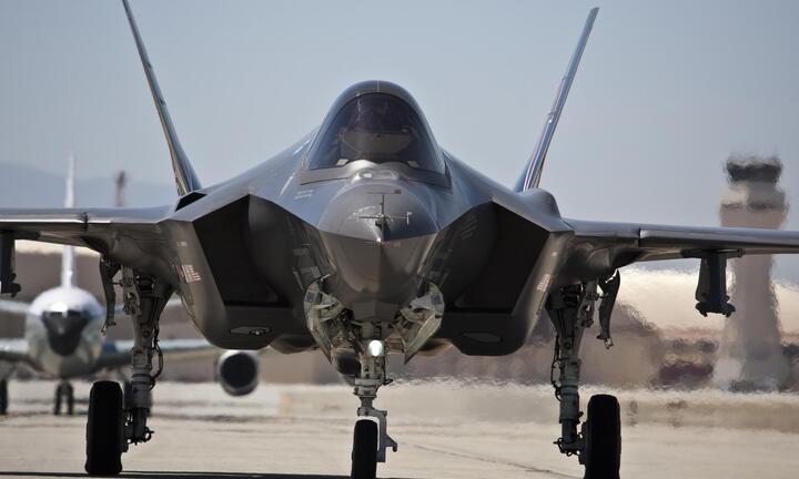 Canada chi đậm mua 88 chiến đấu cơ F-35 của Mỹ 