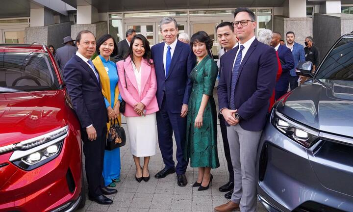 Công nhân Vinfast ở Mỹ có mức lương trung bình 51.000 USD mỗi năm