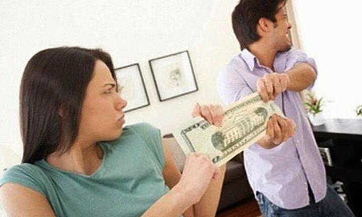 Tôi kiếm bao nhiêu tiền, vợ cũng thấy là quá ít