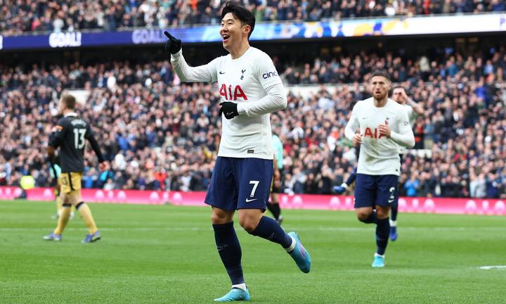 Đè bẹp Newcastle, Tottenham trở lại top 4 Ngoại hạng Anh