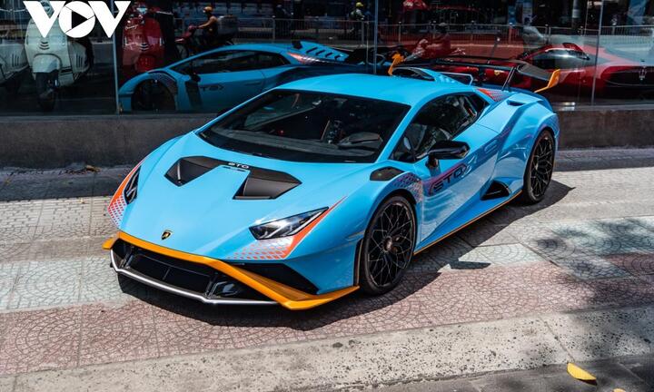 Ngắm Lamborghini Huracan STO giá gần 30 tỷ đồng tại Việt Nam