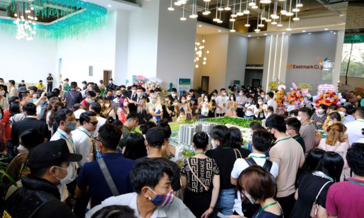 Khách hàng cần cẩn trọng với loạt dự án 'bán nhà trên giấy'