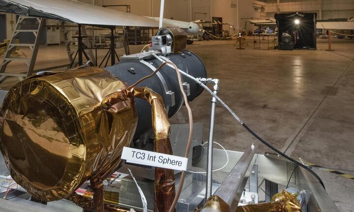 NASA sử dụng ánh trăng để thống trị bầu trời