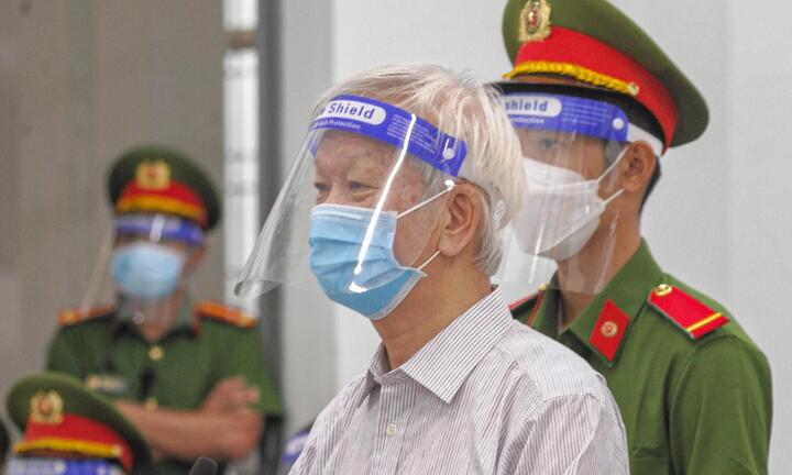 Cựu Chủ tịch tỉnh Khánh Hòa bị đề nghị 6-7 năm tù