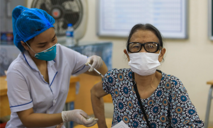 Lý do một số người chưa tiêm mũi 3 vaccine COVID-19