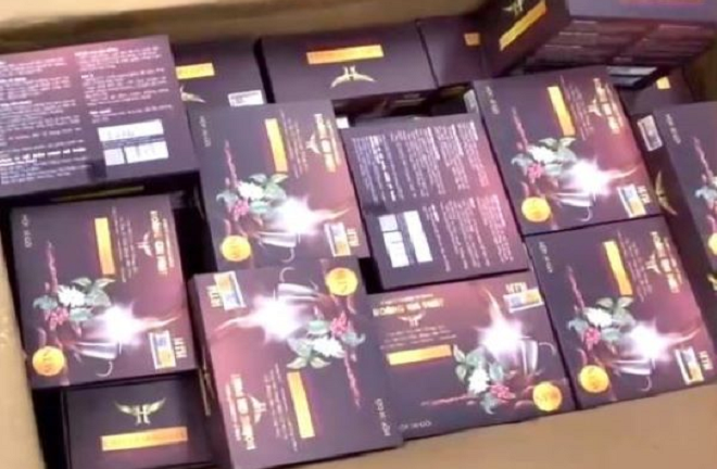 Tạm giữ gần 2.000 hộp cà phê hỗ trợ giảm cân nghi có thành phần gây ngộ độc