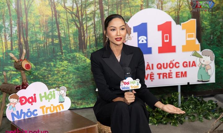 'Đại hội nhóc trùm' được cả hoa hậu H'Hen Niê, Hương Giang ủng hộ