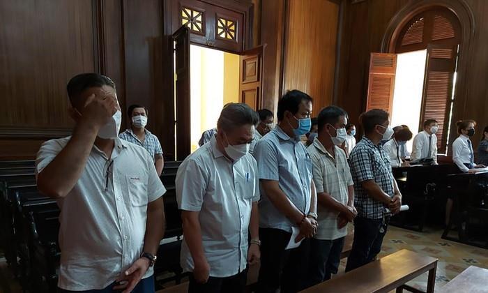 Đội phó hình sự mở sòng bạc ăn thua hơn trăm tỷ đồng