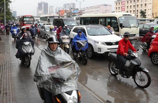 Thời tiết ngày 12/4: Miền Bắc mưa rào và dông, nhiệt độ giảm