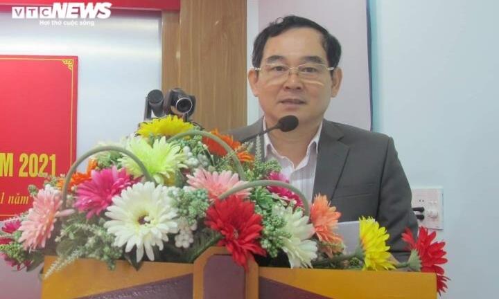Sau 2 lần bị phê bình, Giám đốc Sở Y tế Quảng Ngãi chuyển công tác