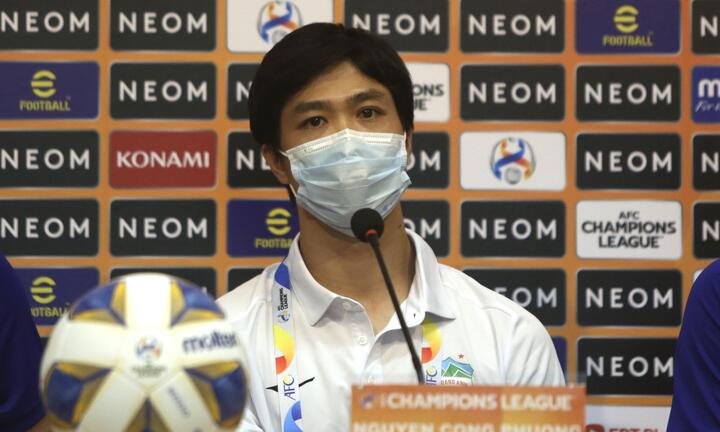 Công Phượng: 'Sống theo cơ chế bong bóng, suốt ngày chỉ ở trong khách sạn'