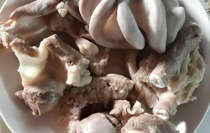 Sai lầm khi luộc lòng lợn khiến món ngon thành dở tệ