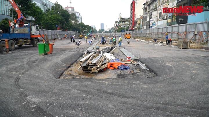 Video: Công trình Metro số 1 tái lập mặt bằng trên đường Lê Lợi 