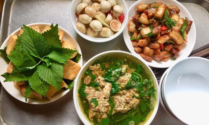 Mâm cơm mùa hè chuẩn vị Bắc, đến người khó tính cũng phải gật đầu khen ngon