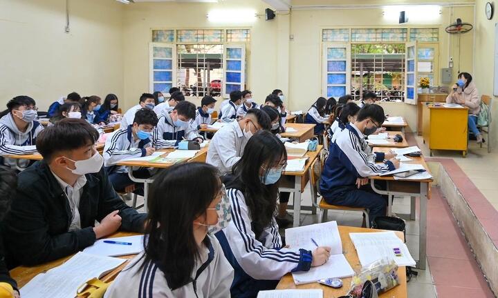 'Ép' học sinh bỏ thi lớp 10: Bất chấp đạo đức nhà giáo để chạy theo thành tích?
