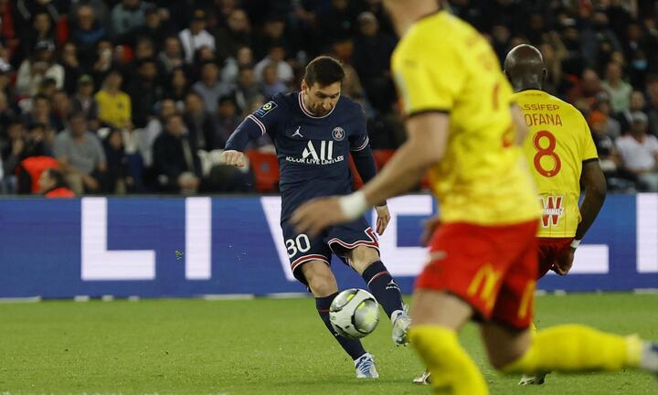 Messi giúp PSG vô địch Ligue 1 sớm 4 vòng