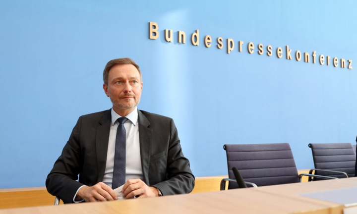 Đức vay thêm 43 tỷ USD để đối phó với ảnh hưởng từ khủng hoảng Ukraine