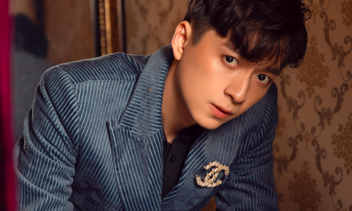 Thời đen tối của Ngô Kiến Huy sau scandal có con: Phải bê trà sữa để kiếm tiền